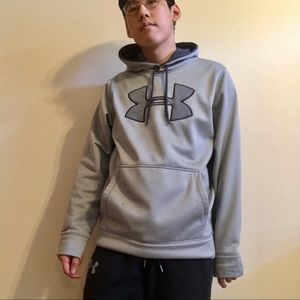 Under Armour Hoodie in Grey / Gray